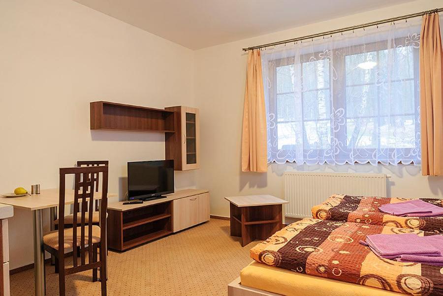 Apartmany Rezac 로끼뜨니쩨나드이제로우 외부 사진