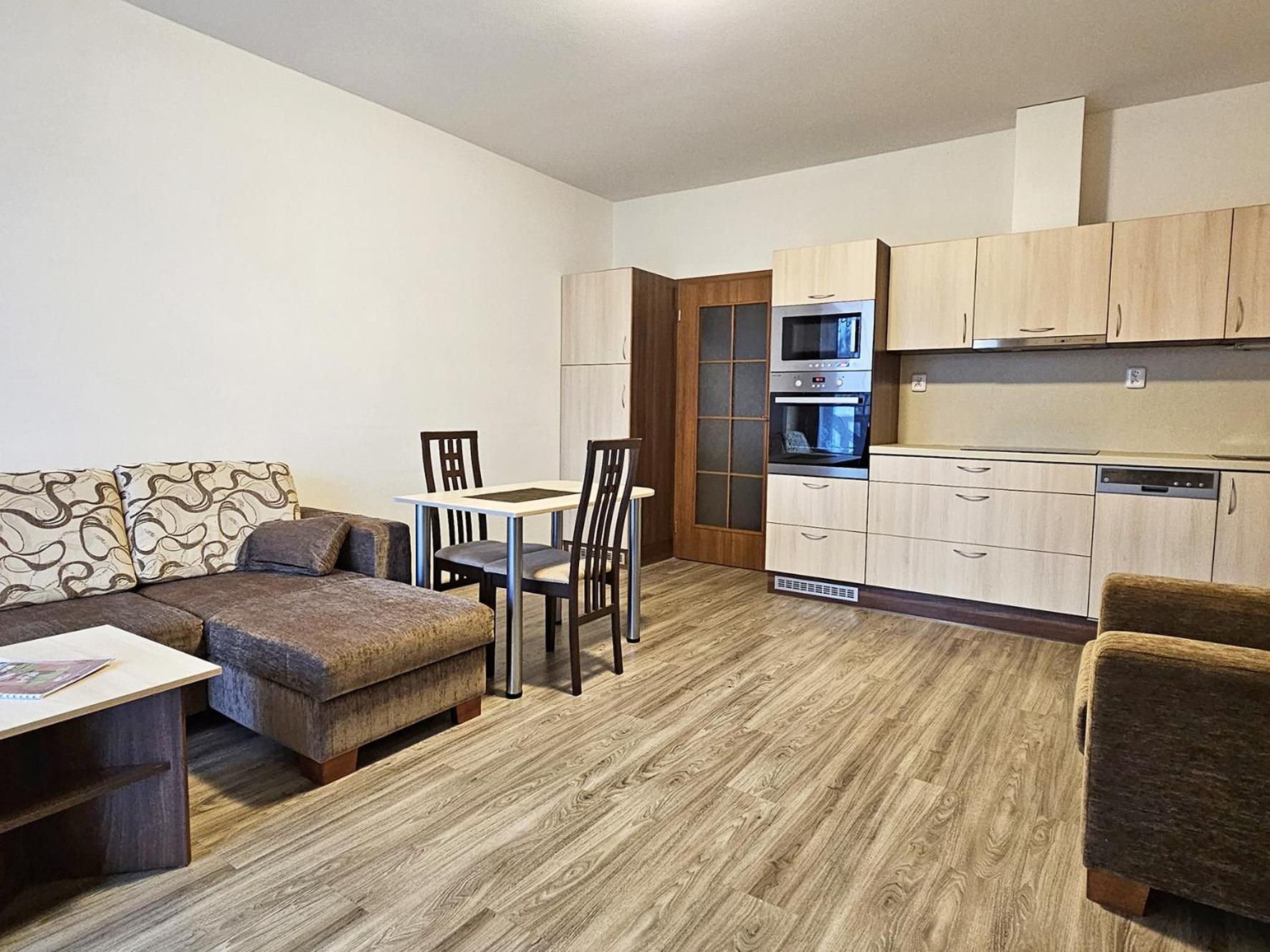 Apartmany Rezac 로끼뜨니쩨나드이제로우 외부 사진